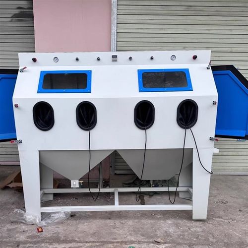 多工位手动喷砂机高压分体式喷砂设备定制大型产品表面处理打沙机