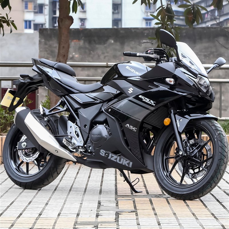 新款国四铃木GSX250CC双缸水冷跑车男士燃油代步公路赛趴赛重机车