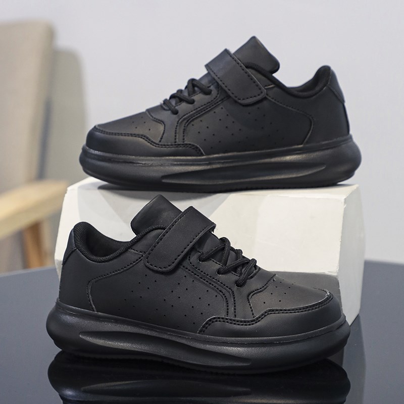 奥特莱斯折扣童鞋男童全黑色鞋子中大童透气网面板鞋男孩黑色皮鞋