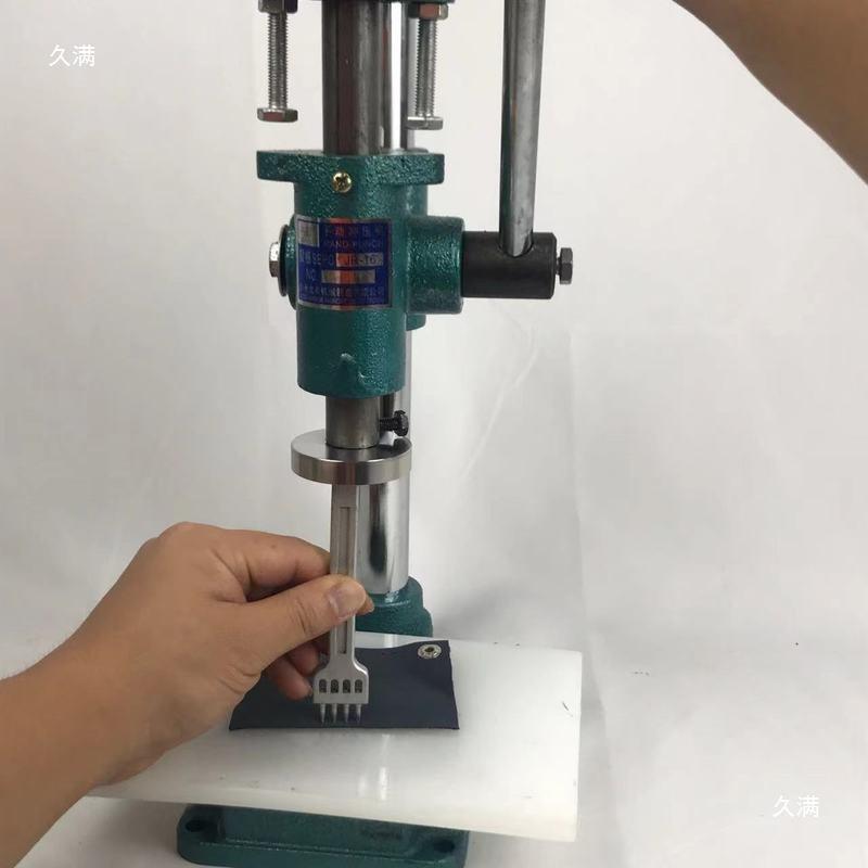 手动压力机多功能皮具无声打斩机皂饼机香牌压机组装香梳压机小型