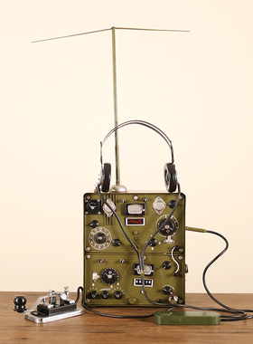 复古怀旧老式仿古创意无线电台发报机电报机模型道具橱窗装饰摆件