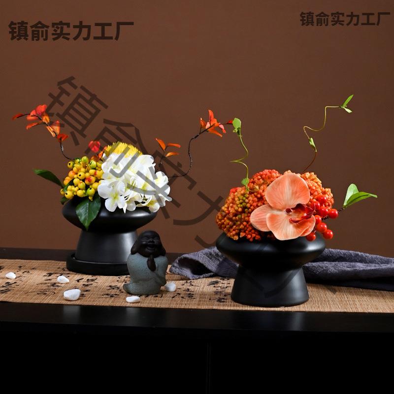 现代简约花艺几何花器软装样板房售楼部洽谈桌绣球花组合摆