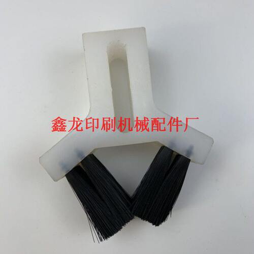 骑钉龙毛刷马天尼毛刷刷子人形毛刷紫光毛刷联动线毛刷Y型刷