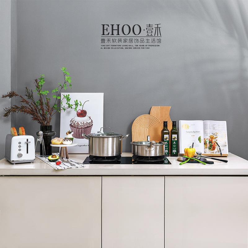 样板房间橱房摆件汤锅砧板储物柜玻璃花艺售楼部道具组合装饰品