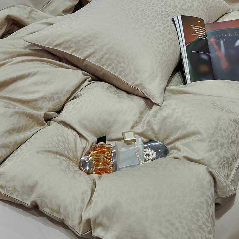 全棉100支纯棉四件套匹马棉提花工艺舒适被套被罩床上四件套用品