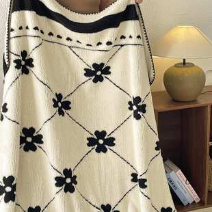 新款双面印花舒棉绒轻奢毛毯多功能盖毯沙发毯披肩裸睡抗静电毛毯