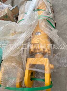 D65E-12推土机齿轮泵 推土机履带张紧油缸14X-30-13113 d65配件