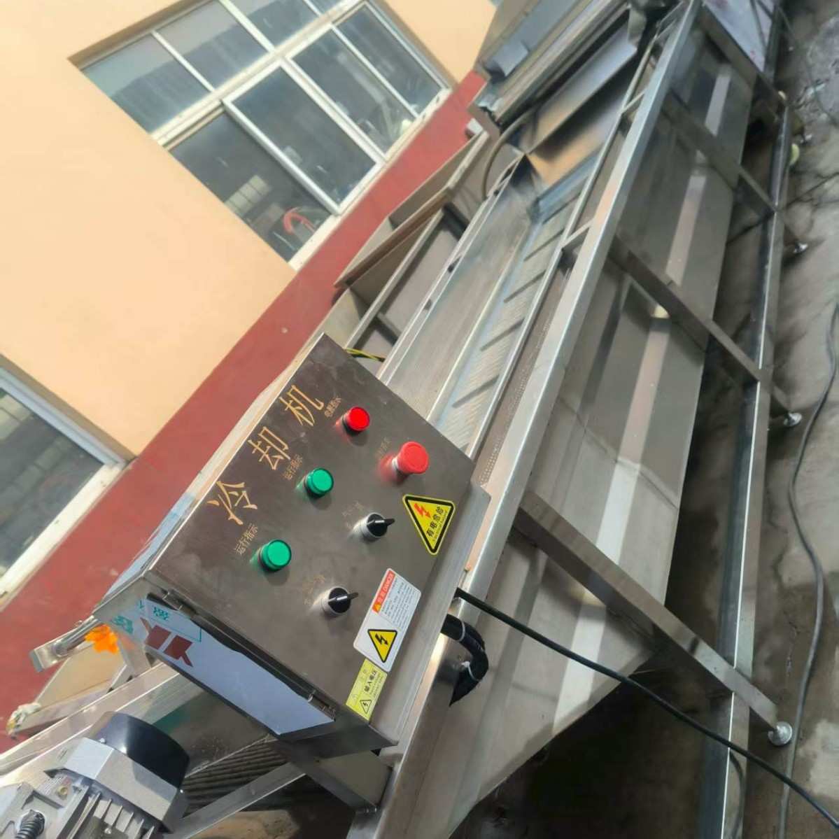 商用喷淋式西梅干葡萄干清洗机果蔬脆加工气泡清洗设备预制菜清洗