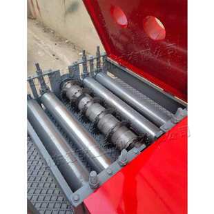 板条清边锯 履带式 全自动红外线溜边锯 干料湿料木工加工多片锯