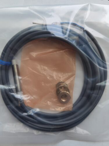 接近开关交流二线常闭872C-A2C8-