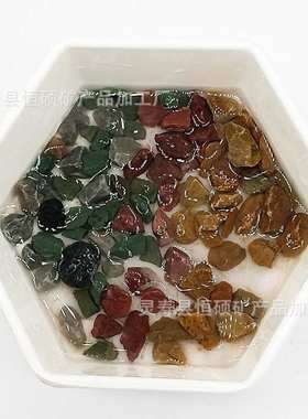 厂家现货白色碎石 市政工程铺路石 彩色不规则建筑透水碎石子