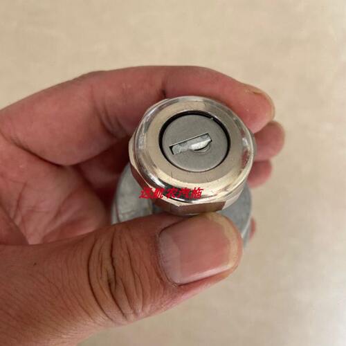 迪尔904/1000/1204拖拉机点火开关迪尔钥匙开关点火钥匙点火开关