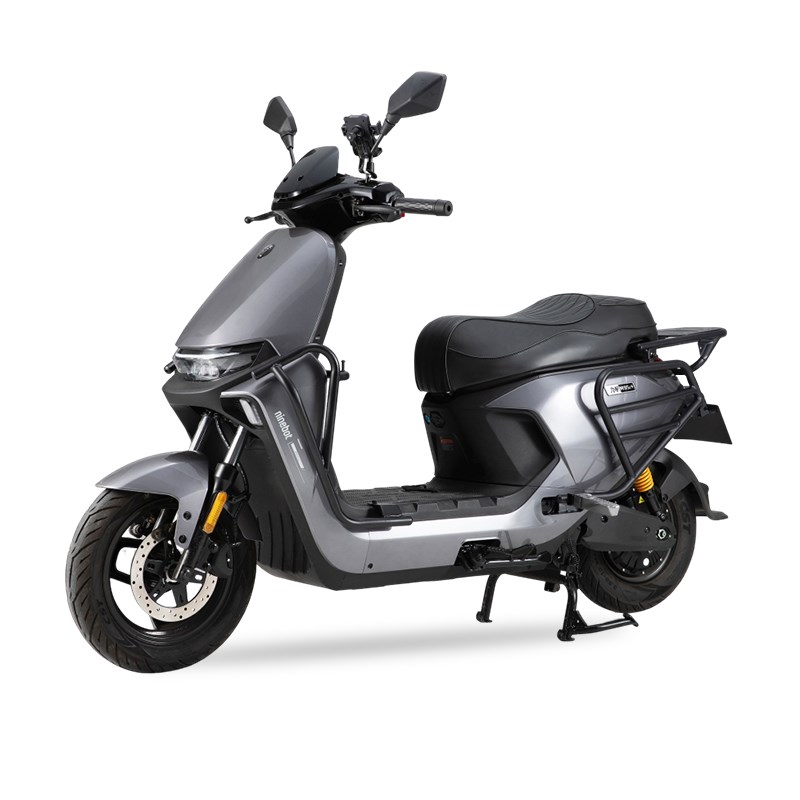 适用九号M95C+护杠9号m95c前保险杠M80C电动车防撞架后货尾架改装