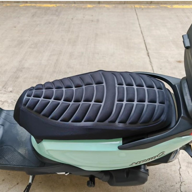 电动车坐垫套加厚减震外卖电车坐垫套透气防滑电摩座套四季通用