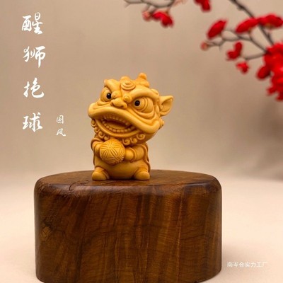 黄杨木雕瑞兽舞狮手把件工艺品实木动物子工艺品装饰摆件