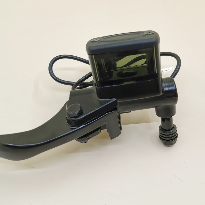 深远T90三代电动车刹车泵T90-T上泵T3S 009 A8L双油管联动碟刹泵