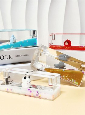 入油大长方形卡通创意公仔漂浮液体流沙桌面摆件解压滴油装饰礼品