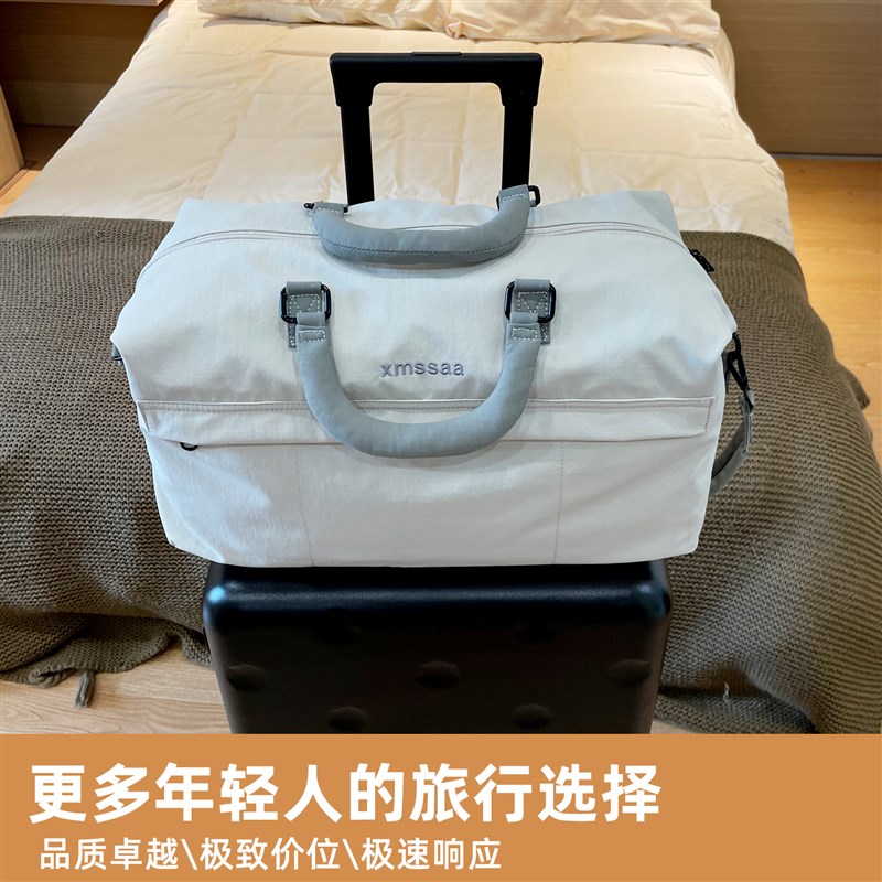 大容量旅c行包女时尚短途旅游收纳行李袋手提斜挎轻便健身运动包