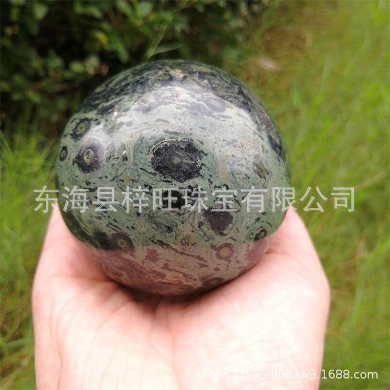 厂家水晶球摆件孔雀眼星空球原石打磨水晶球摆件居家办公摆件