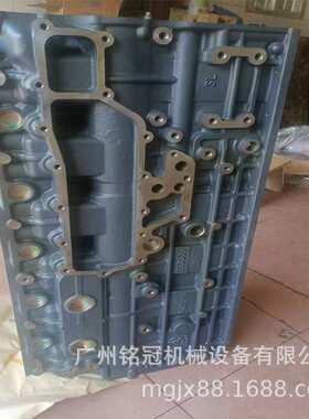 三一SY215-8加藤HD820-3 神钢SK210-6 SK200-6 6D34发动机缸体