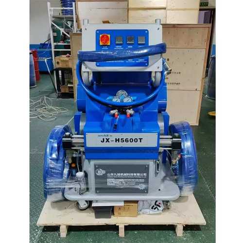 H5600T高压聚脲喷涂机 体育看台地坪防水防腐 聚氨酯发泡一体设备