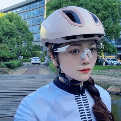 捷安特GIANT变色眼镜智能变色