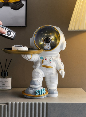 北欧风宇航员小夜灯入p户进门口玄关钥匙收纳托盘摆件存钱罐储蓄
