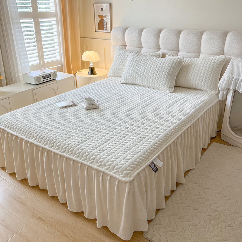 简约风加厚牛奶绒床垫褥子v床裙款软垫三件套纯色保暖夹棉床罩防