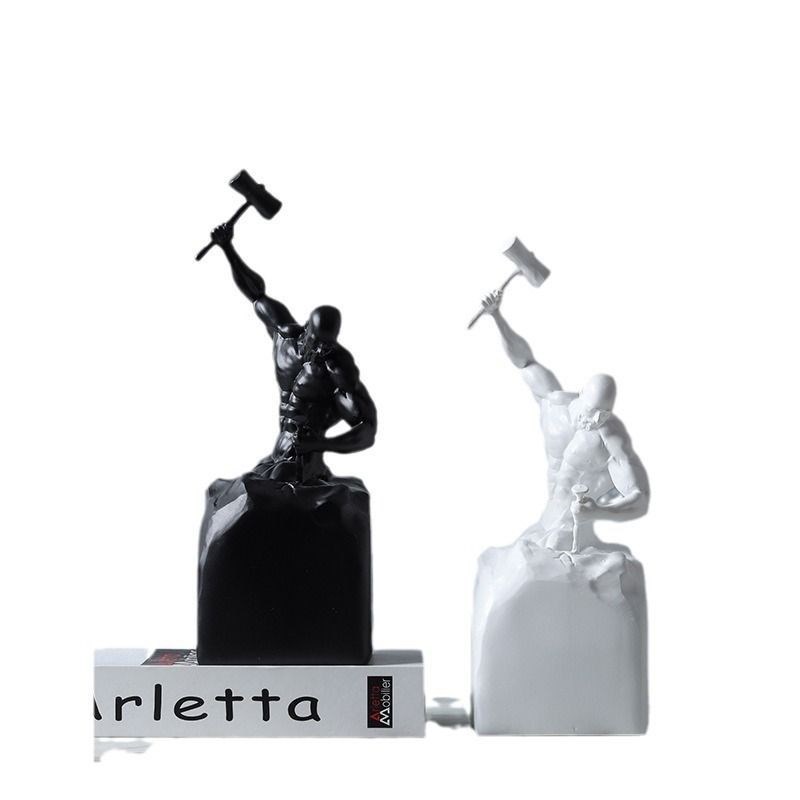 现代简约样板房间书房自我雕琢励志人物雕塑摆件家居X展厅软装饰