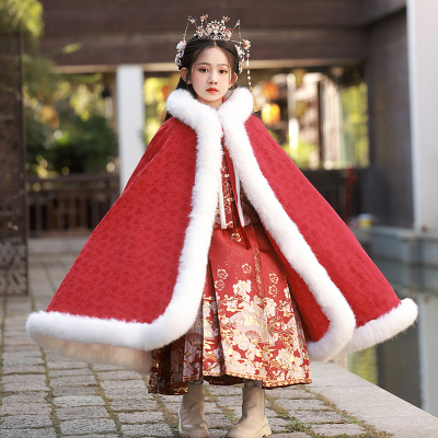 古风女童汉服披肩斗篷冬季外出红色加绒加厚2025蛇年拜年服新款棉