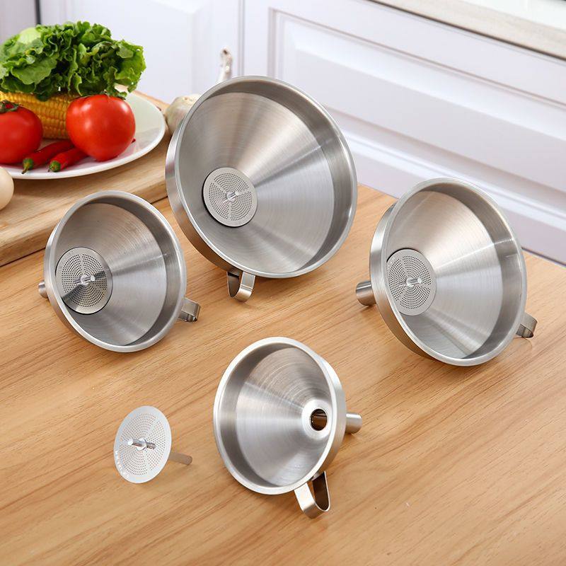 304不锈钢加油小漏斗带过滤网家用大口径酒漏厨房倒油器小号油漏,餐饮具,漏斗,淘宝优惠券,粉丝福利购,淘宝优惠卷