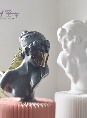 金属面罩灰色女孩树脂雕像雕塑客厅家居北欧艺术软装饰品轻奢摆件
