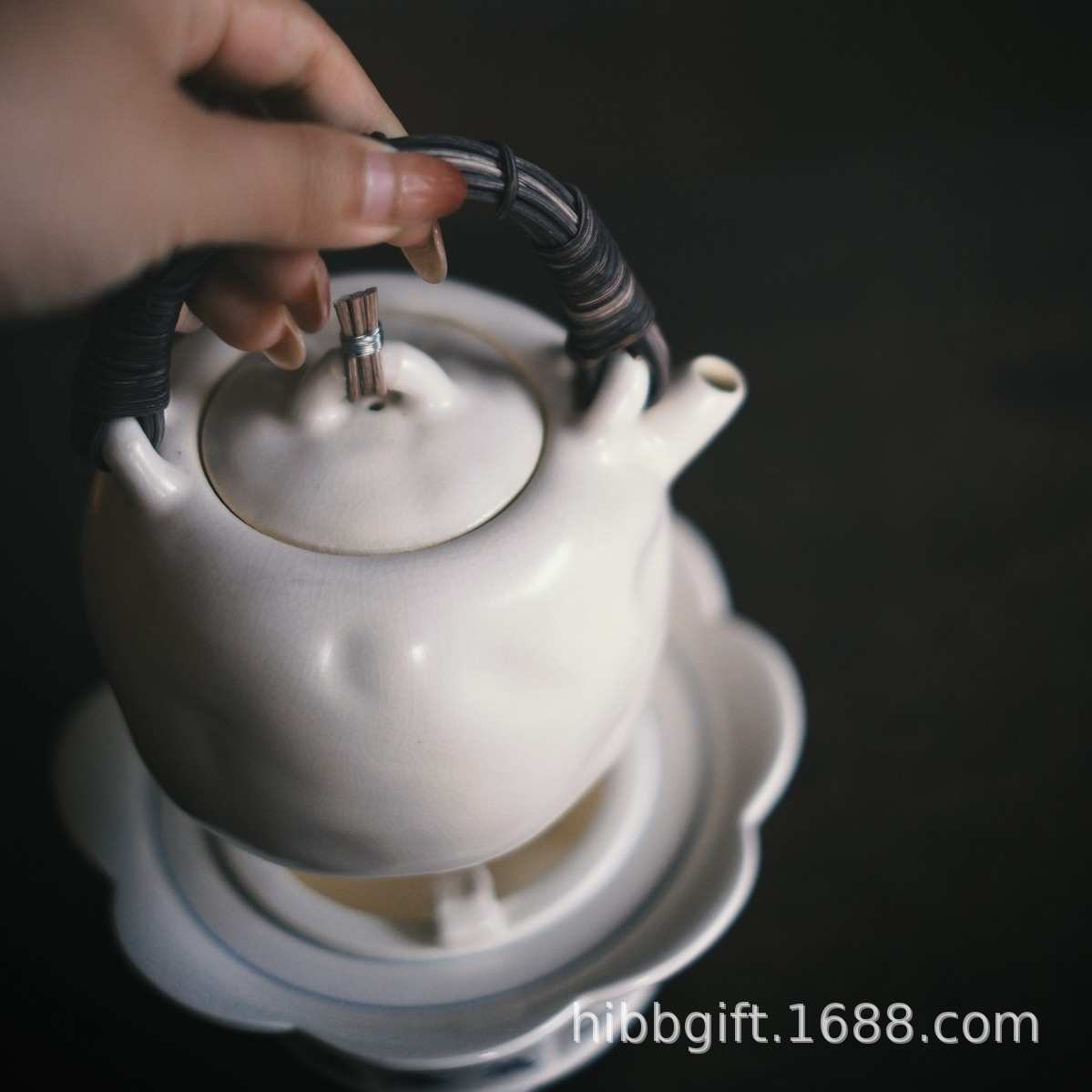 新品梵山堂陶壶苏打釉白泥竹叶盖提梁壶煮水壶手工煮茶壶一件代发