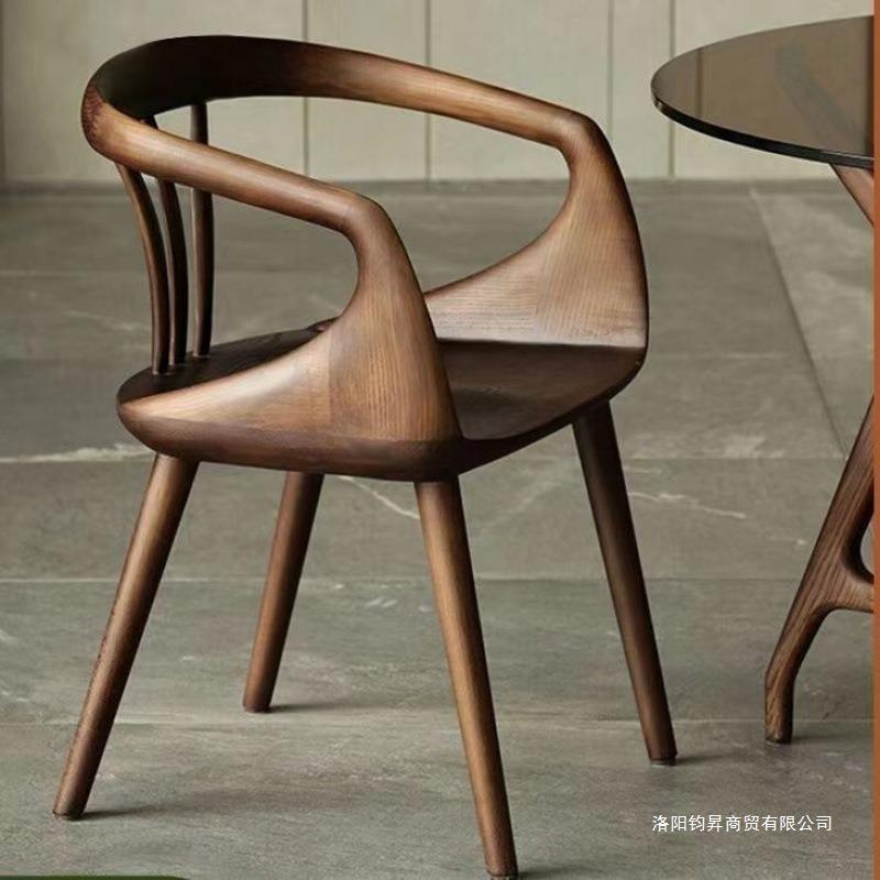 复古北欧设计师中式餐椅休闲扶手椅现代简约家用靠背书桌实木椅子