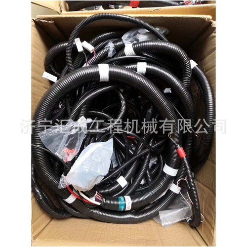 小PC450-8燃油回路油管6251-71-5460/6251-71-5470/6251-71-5870