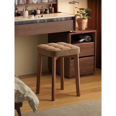 实木凳子化妆凳女生卧室家用梳妆台椅子美甲方凳软包板凳轻奢