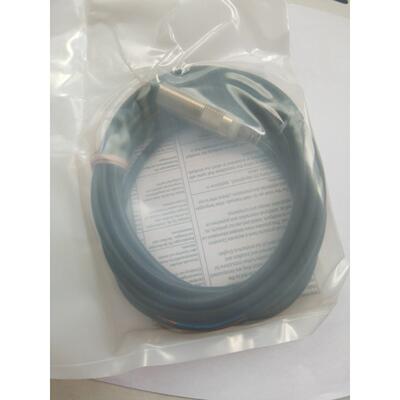 接近开关限位开关E2E-X7D112-R双色灯