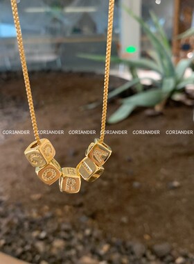 香菜商店【自定含义】复古DIY26字母金色骰子项链锁骨链男女