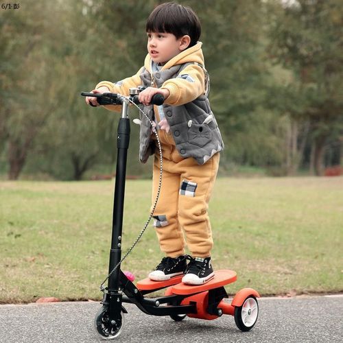 儿童滑板车男女小孩双翼健身踏板3-6-12岁宝宝可折叠闪光脚踩踏车