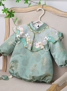 一周岁女宝宝礼服旗袍绿色国风新中式婴儿抓周百日宴衣服唐装秋季
