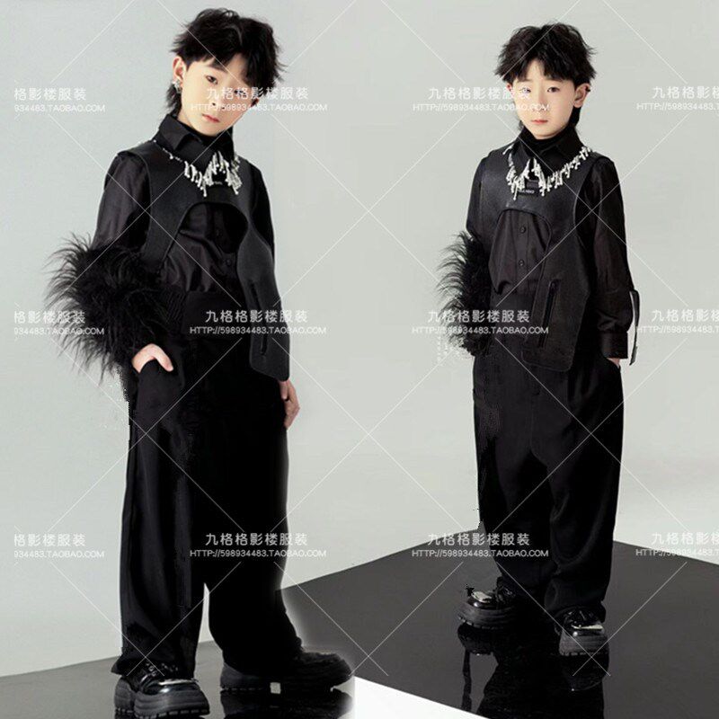 拍摄封面主题写真男童舞台走秀未来科技潮服装模特培训儿童演出服图片