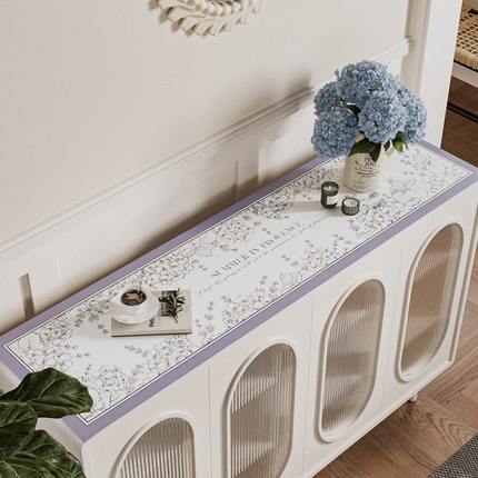 普罗旺斯紫色长条皮革餐边柜垫免洗防水电视柜桌垫茶几氛围感家用