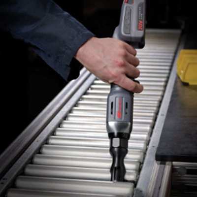 英格索兰R3130-K22-CN电动棘轮扳手R3150-K22-CN锂电弯角扳手