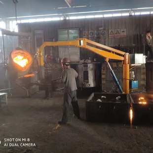 液压机械臂车间助力机械手 铁水浇筑液压升降铸造浇铸机械手