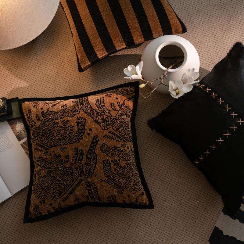 法式复古轻奢客厅沙发抱枕美拉德色中古风名宿样板间靠垫床头靠枕