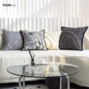 黑白灰法式中古风动物花纹雪尼尔提花客厅沙发抱枕床头靠枕靠垫套