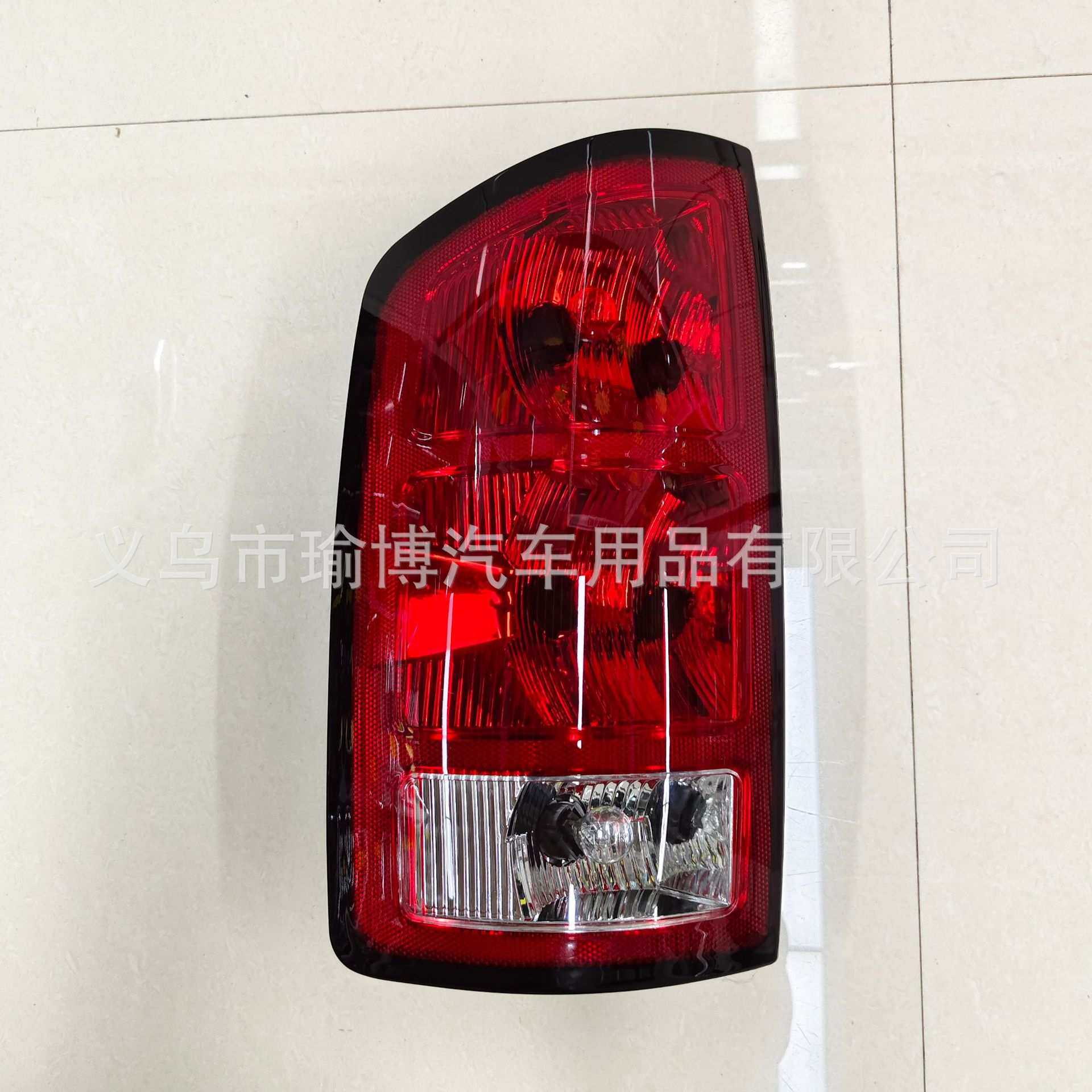 YUBO适用道奇RAM 2002-2006美版刹车灯尾灯黑红色现货带线带灯泡