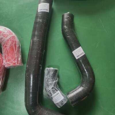 WA470-6-5-3胶管421-03-41250  水箱水管421-03-32132装载机配件