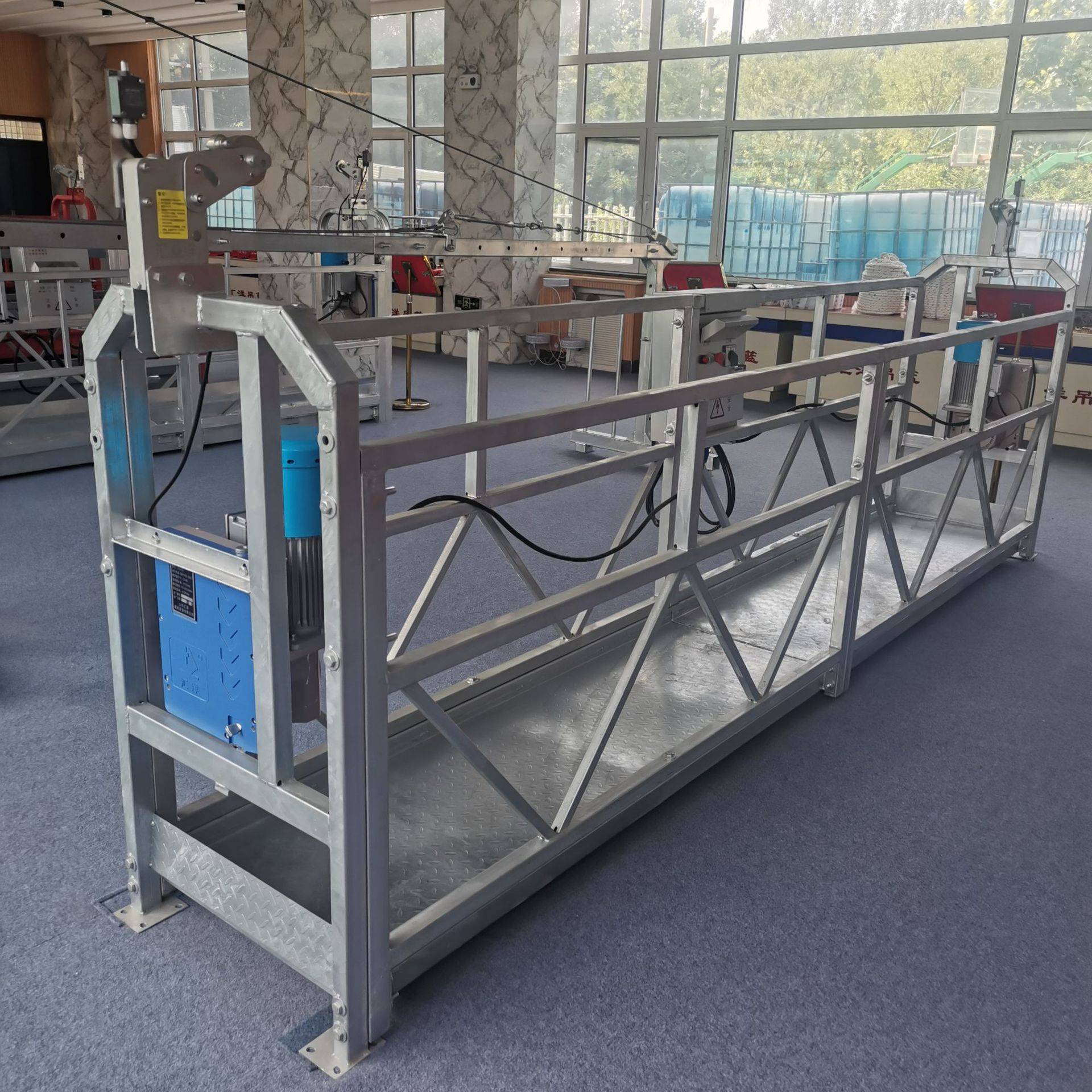 南昌施工建筑吊篮出售   ZLP630热镀锌吊篮外墙作业操作简便