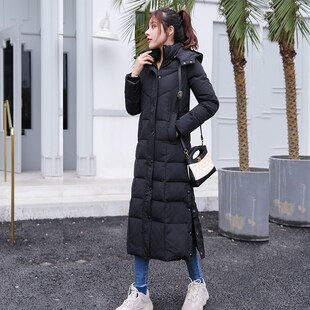 2024新款过膝中长款羽绒服女修身显瘦可脱卸帽超长版黑色冬装外套